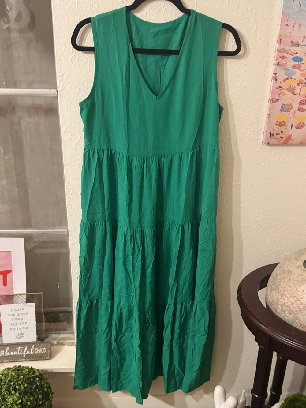 Sleeveless Green V-Neck Tiered Maxi Dress